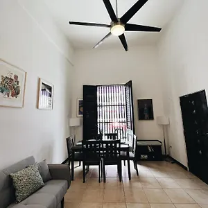 3-br-unit-in-the-heart-of-the-historical-city.sanjuanpuertorico-hotels.com/