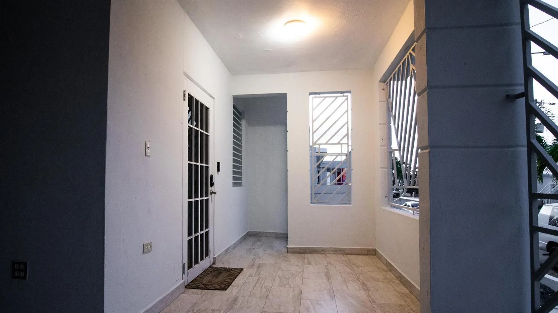 Entire Vacation Home In San Juan - Fits 10